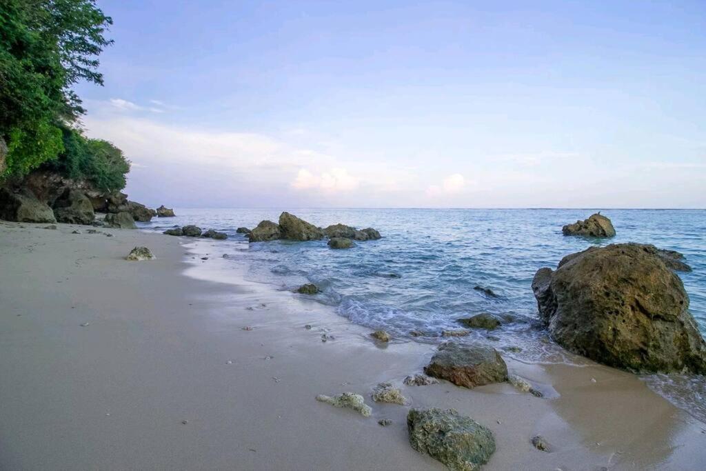 Nusa Dua Ocean View With Private Beach Zewnętrze zdjęcie