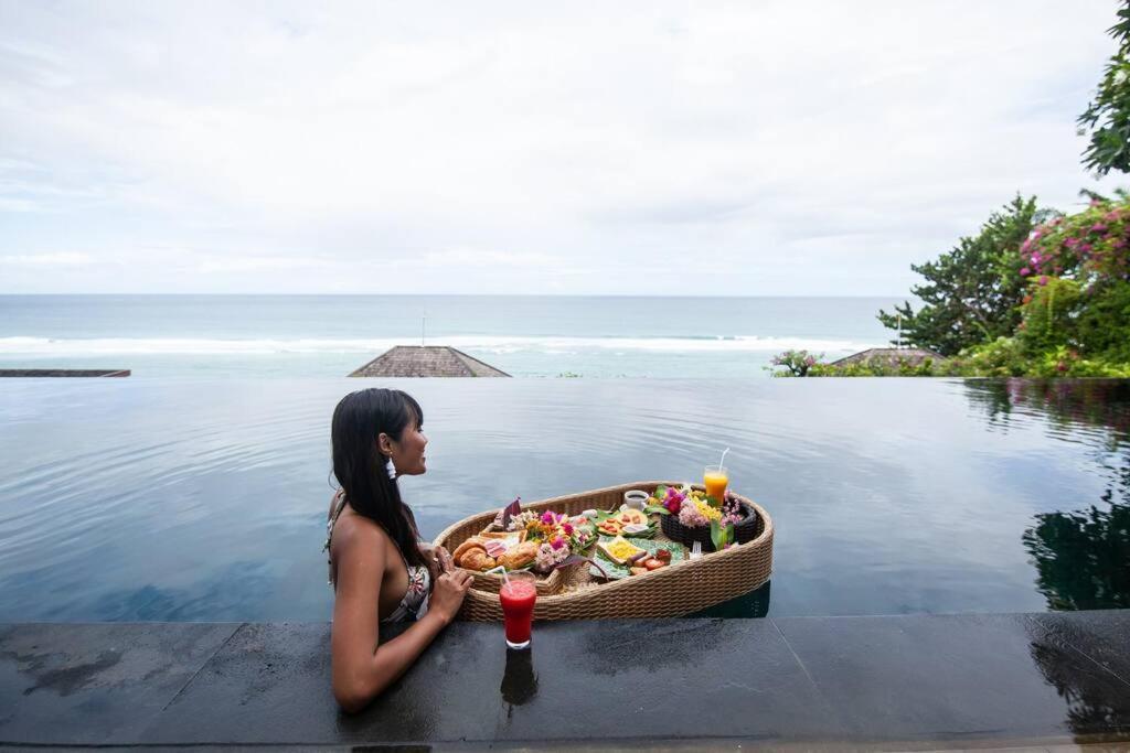Nusa Dua Ocean View With Private Beach Zewnętrze zdjęcie
