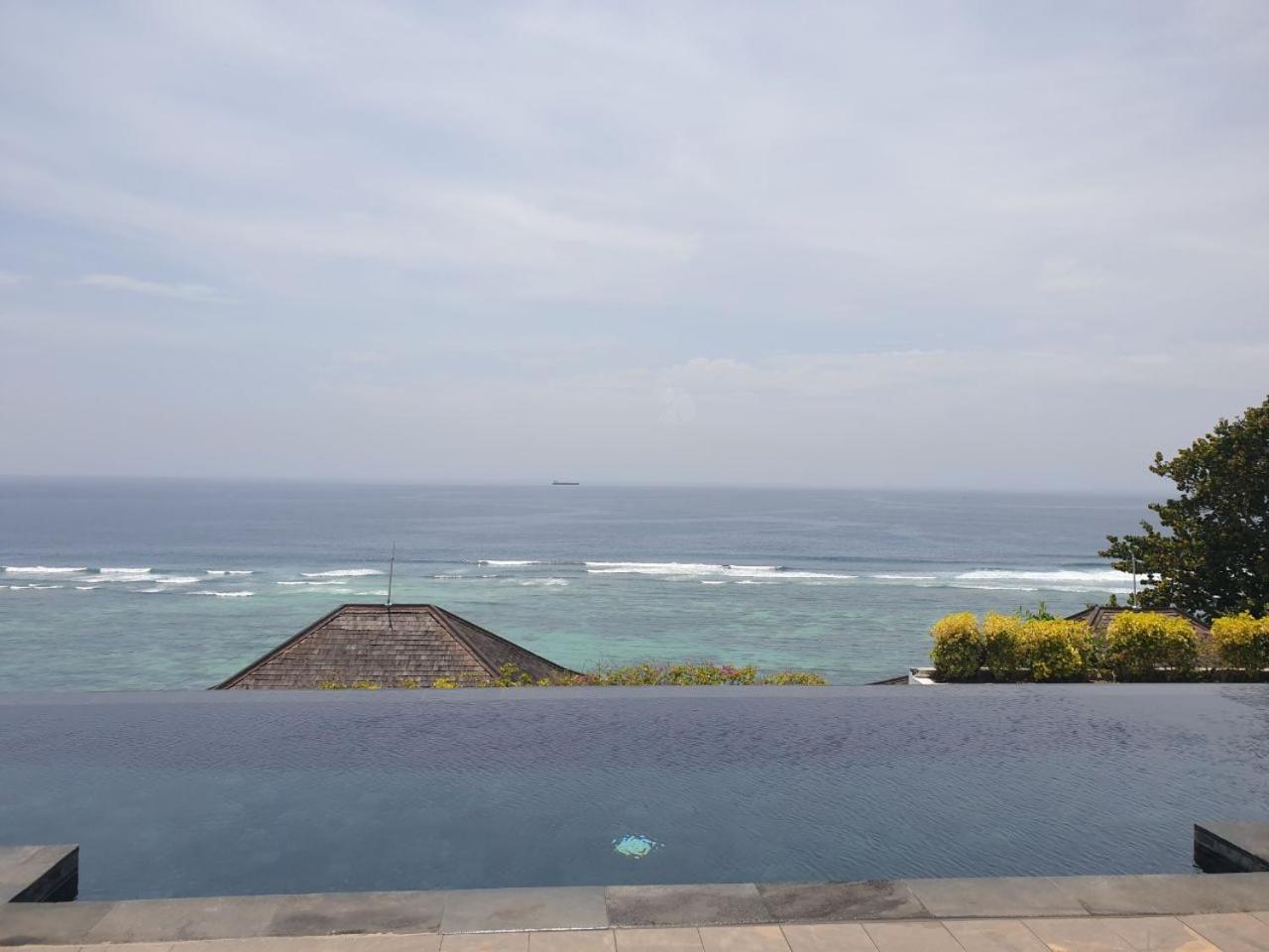 Nusa Dua Ocean View With Private Beach Zewnętrze zdjęcie