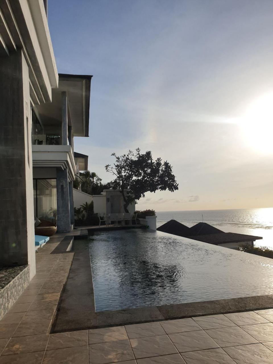 Nusa Dua Ocean View With Private Beach Zewnętrze zdjęcie
